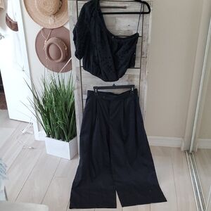 Banana Republic Black Wide Leg Pants